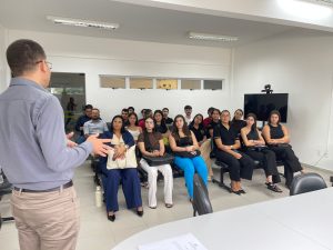 Visita ao MPEAL reforça formação prática de estudantes de Direito do Cesmac do Agreste